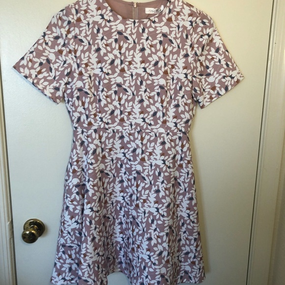 Dresses & Skirts - 🍁Spring Dress Mauve A Style🍁